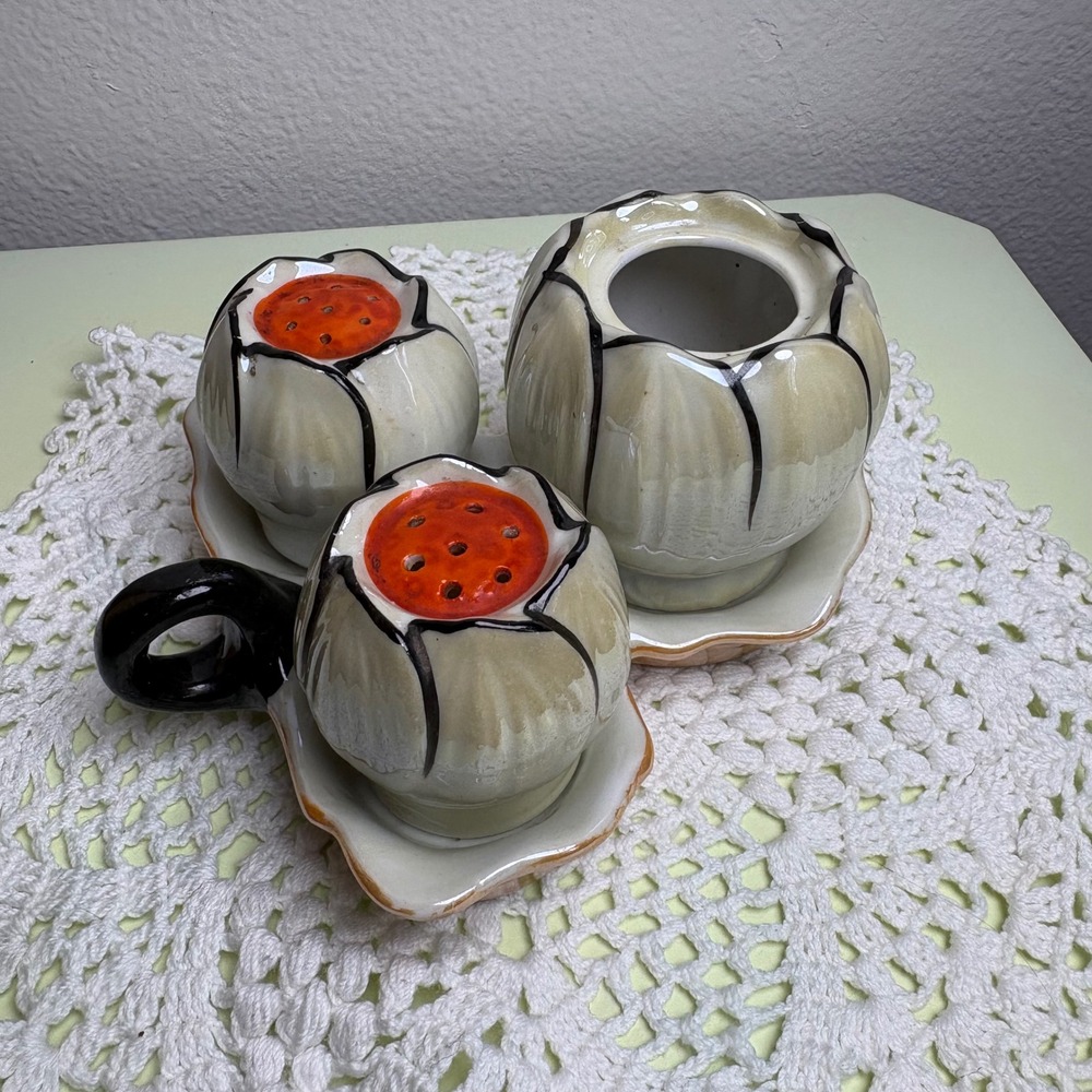 Vintage Gold Castle Tulip Salt Pepper Condiment Set Hand Painted Ceramic NO LID